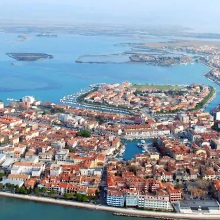 Apartment Cozy Flat With Garden Near Grado-Pineta